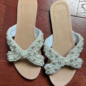 Pearl beaded slide sandals